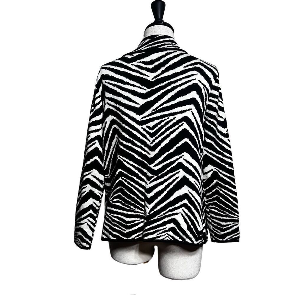 Chico's Zebra Print Cardigan Silk Sweater Animal Print Size Large - Picture 3 of 4